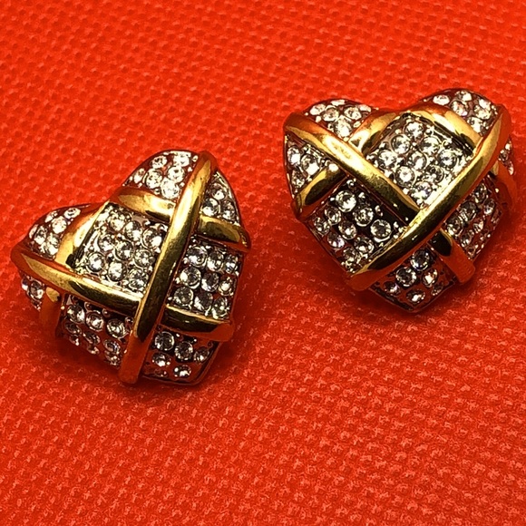 Cameon Earrings- crystals and gold tone